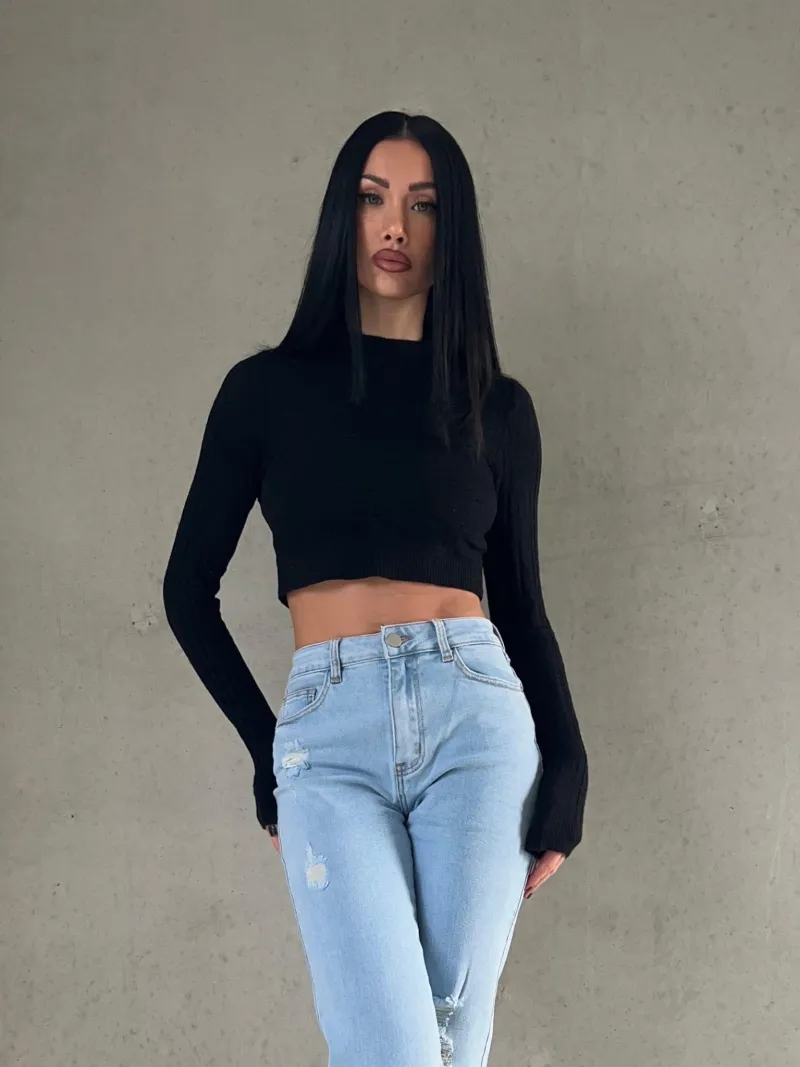 Blaue Stretch-Mom-Jeans mit Rissen