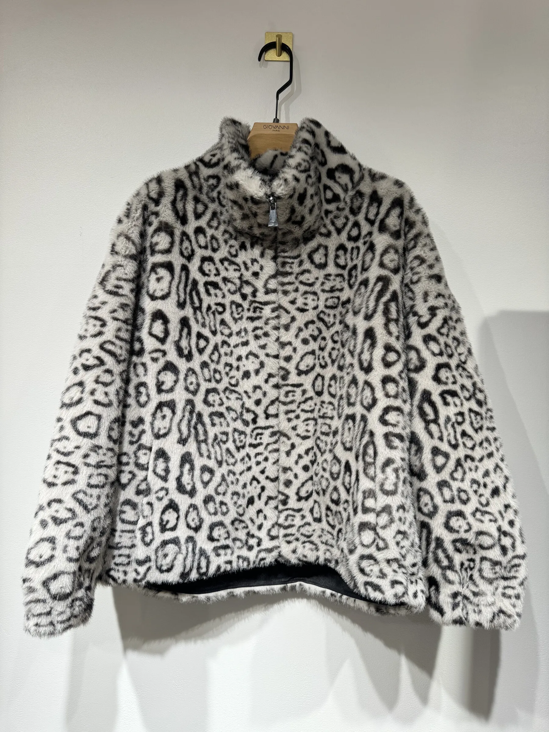 Jacke aus Kunstpelz mit Leopardenmuster