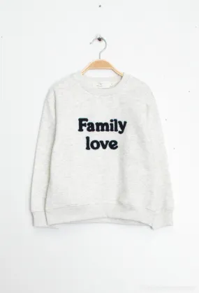 Kapuzenpullover mit Stickerei